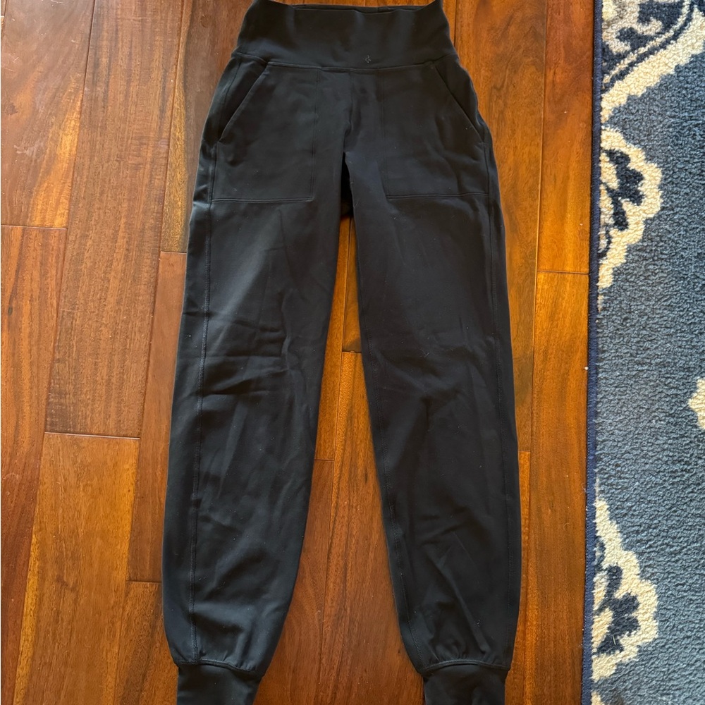 Lululemon align HR jogger, size 2